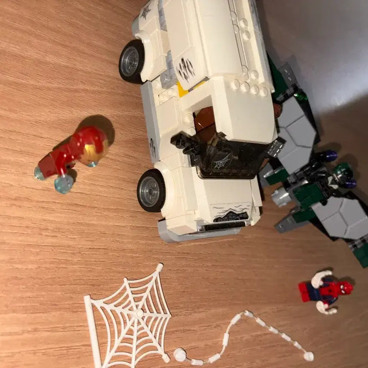 [BUNJANG] LEGO Spider-Man 76083 / 레고 스파이더맨 76083팝니다!