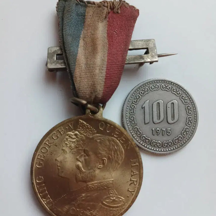 [BUNJANG] 1911 United Kingdom King George V Coronation Commemorative Brass Medal / 1911  영국 킹조지 대관 기념 황동 메달