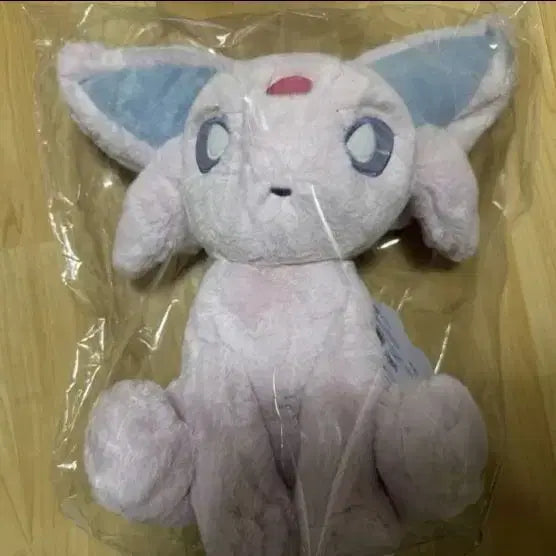 [BUNJANG] Pokemon Eevee Large Plush Doll (Sealed) / 폭신폭신 보들보들 에브이 봉제인형 대형인형 미개봉 새상품 이브이