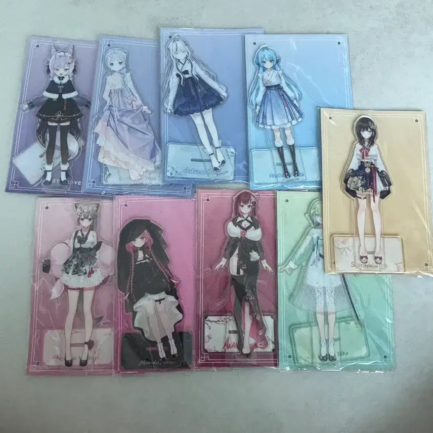 [BUNJANG] Stellive Korean Traditional Dress Acrylic Stand Bundle Set / 스텔라이브 한복 아크릴 스탠드 일괄 판매