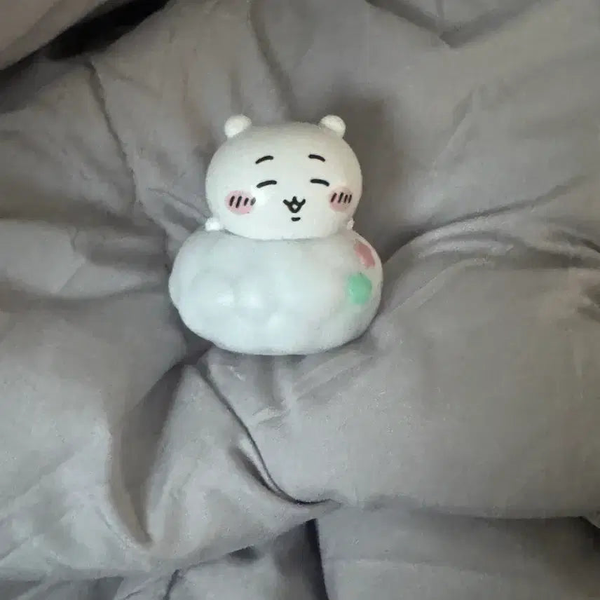 [BUNJANG] Chiikawa Gacha Cloud Light Figure / 치이카와 가챠 구름라이트 피규어 먼작귀