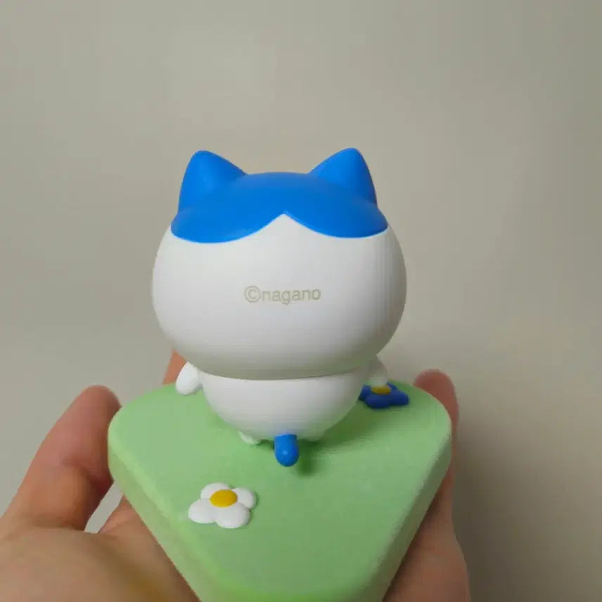 [BUNJANG] Hachiware Figure (Hairball Version) / 하치와레 투성이 피규어 <헤어볼>