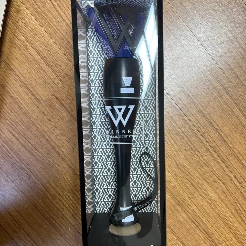 [BUNJANG] WINNER Official Lightstick Inner Circle Inseobong / [새상품] 위너 공식 응원봉 이너써클 인서봉