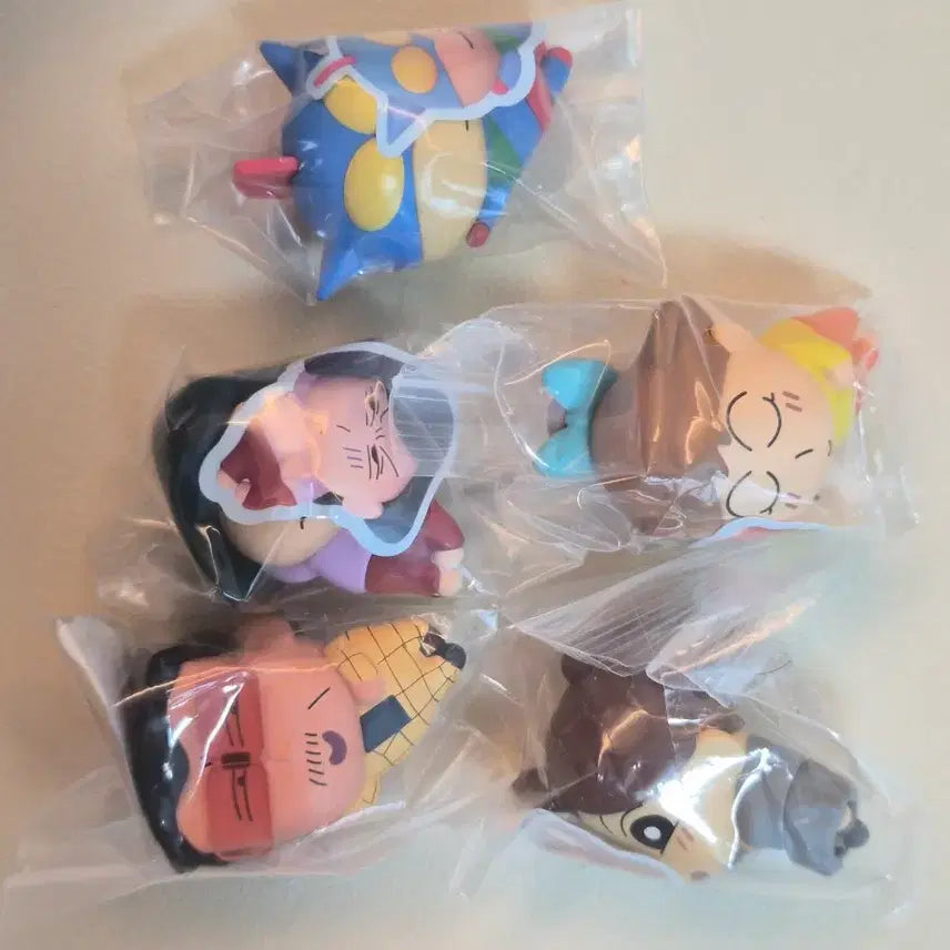 [BUNJANG] Shin-chan Lazy Figure 5-Piece Set (Unsealed) / [미개봉] 짱구 랜덤 피규어 > 레이지 피규어 5종 세트