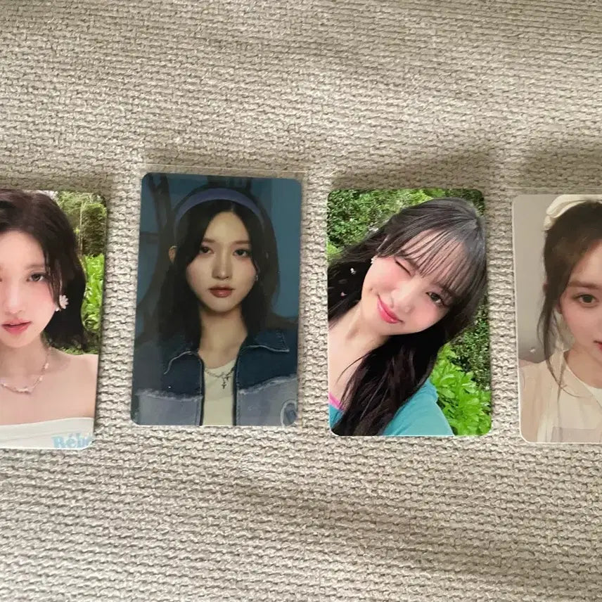 [BUNJANG] IVE Gaeul, Leeseo, Liz Photocard 4-Set Bundle / 아이브 가을, 이서, 리즈 포카 5종 일괄