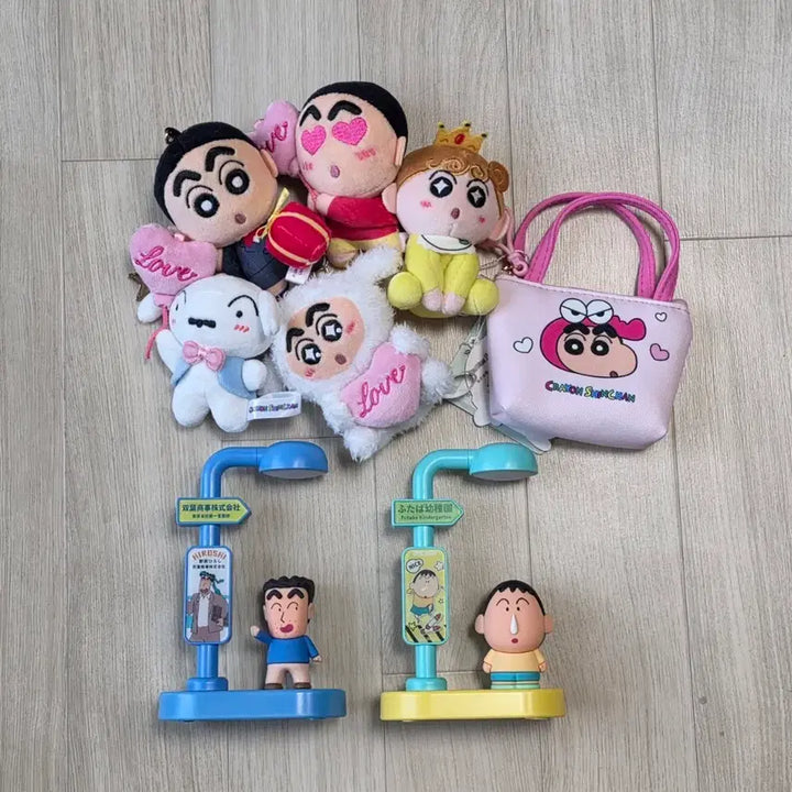 [BUNJANG] Crayon Shin-chan Plush &amp; Figure Bundle Set / 짱구 인형, 피규어 일괄 판매