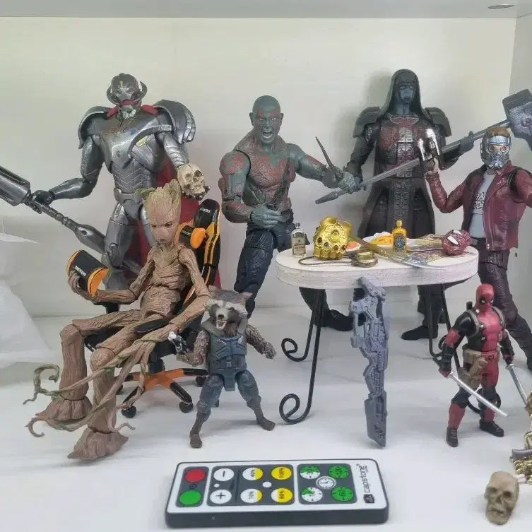 [BUNJANG] Marvel Legends Infinity Ultron BAF Figure / 마블레전드 인피니티 울트론 BAF  피규어