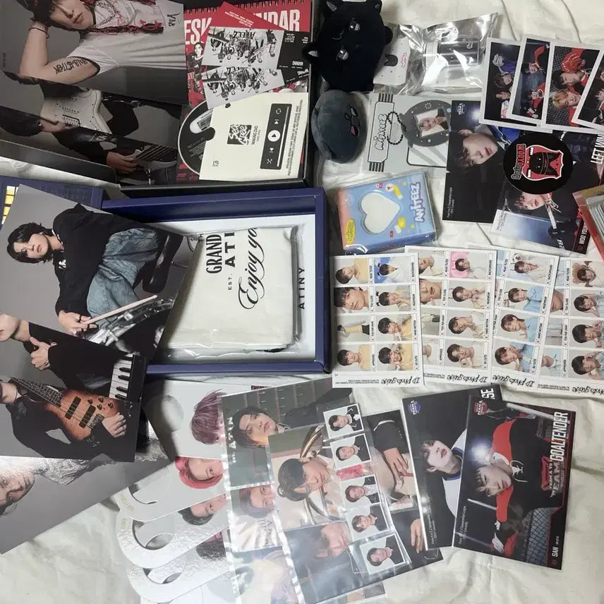 ATEEZまとめ売り BUNJANG] ATEEZ Bundle Set Merchandise / 에이티즈 굿즈 일괄 판매