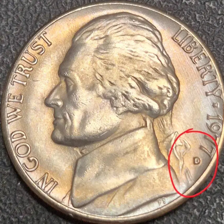 [BUNJANG] 1977 D Mint Jefferson Nickel Rainbow Toning Coin / 1977년D 마크. 제퍼슨 니켈  무지개 토닝   아름다운 보라빛  색톤 주화