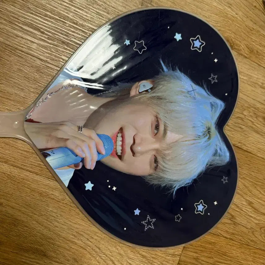 [BUNJANG] NCT 127 Doyoung Uchiwa Fan / 도영 우치와 엔시티 127