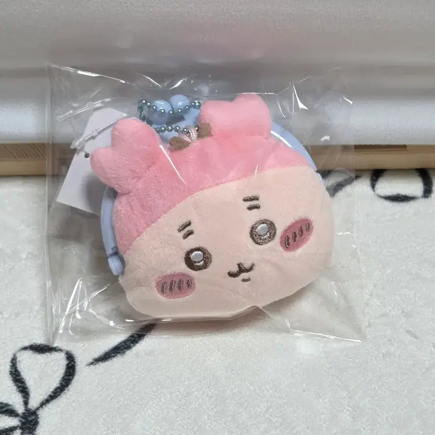 [BUNJANG] Chiikawa Cute Mini Pouch Crab Coin Purse / 치이카와 먼작귀 미니프라 가마구치 동전지갑 카니 새상품