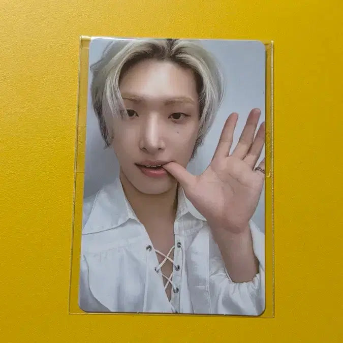 [BUNJANG] ATEEZ Aniteez Min Gi Lucky Draw Photocard / 에이티즈 애니티즈 10만원 구매 특전 민기
