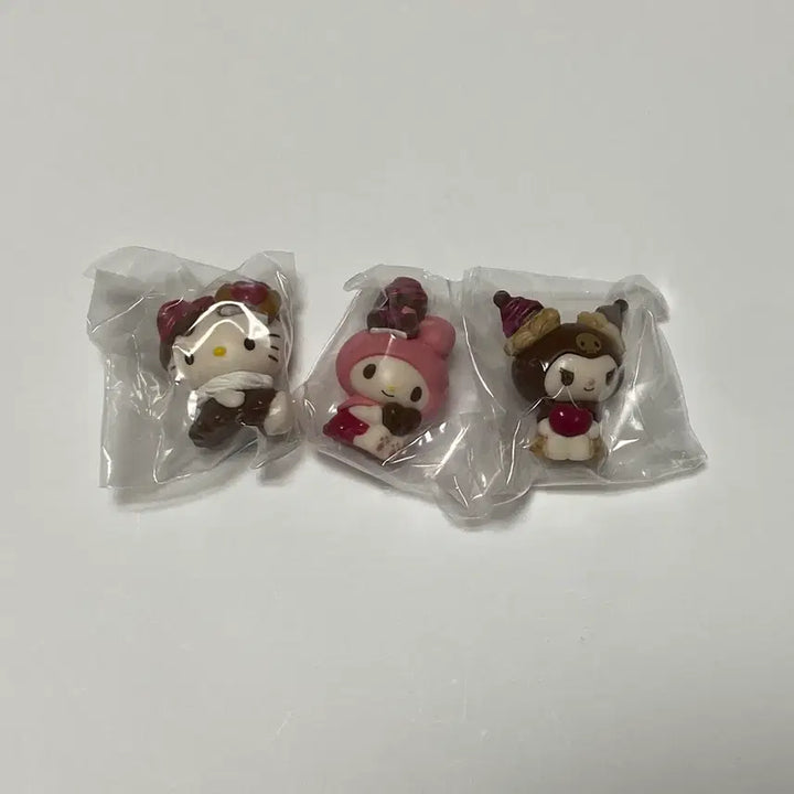[BUNJANG] Sanrio Chocolate Doll Gacha 3-Piece Set / 산리오 초콜릿돌 가챠 3종 세트