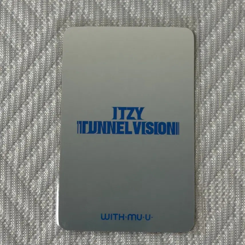 [BUNJANG] ITZY Ryujin TUNNEL VISION Lucky Draw Photocard / ITZY 류진 TUNNEL VISION 영통 팬싸 특전 포카
