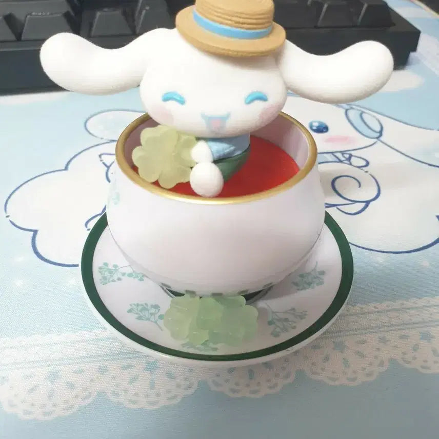 [BUNJANG] Sanrio Cinnamoroll Teacup Figure / 산리오 시나모롤 리멘트 티컵 피규어