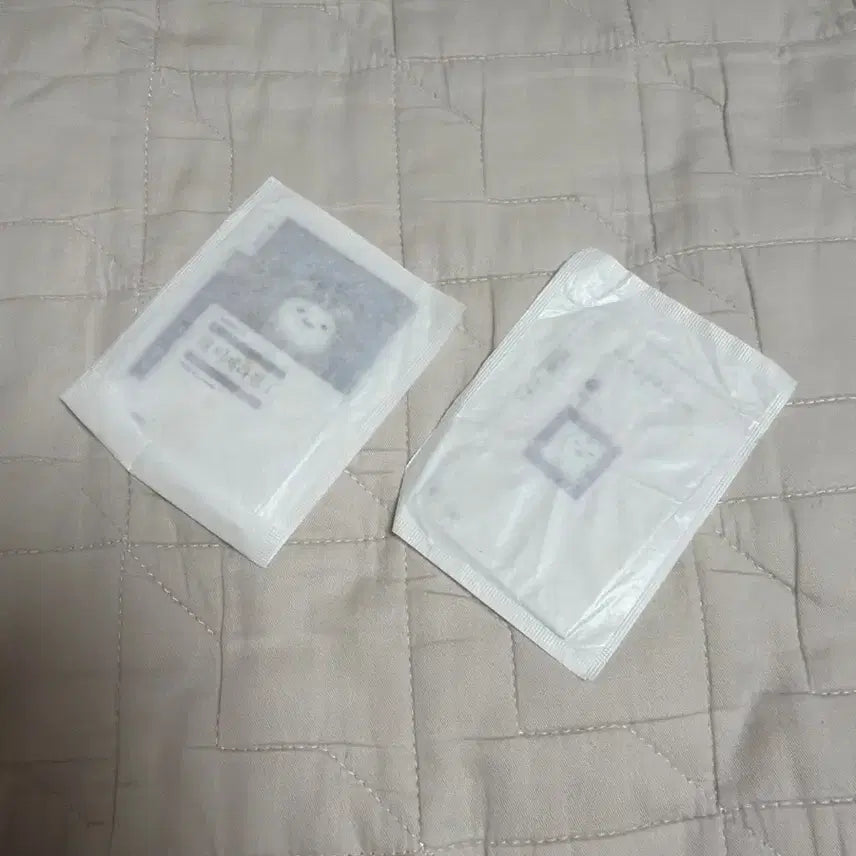 [BUNJANG] Mimumsa Les Misérables &amp; Bad Boy Standing Bookmark Set (Sealed) / 민음사 빵 책갈피 미개봉 레미제라블 나쁜 소년이 서 있다 세트