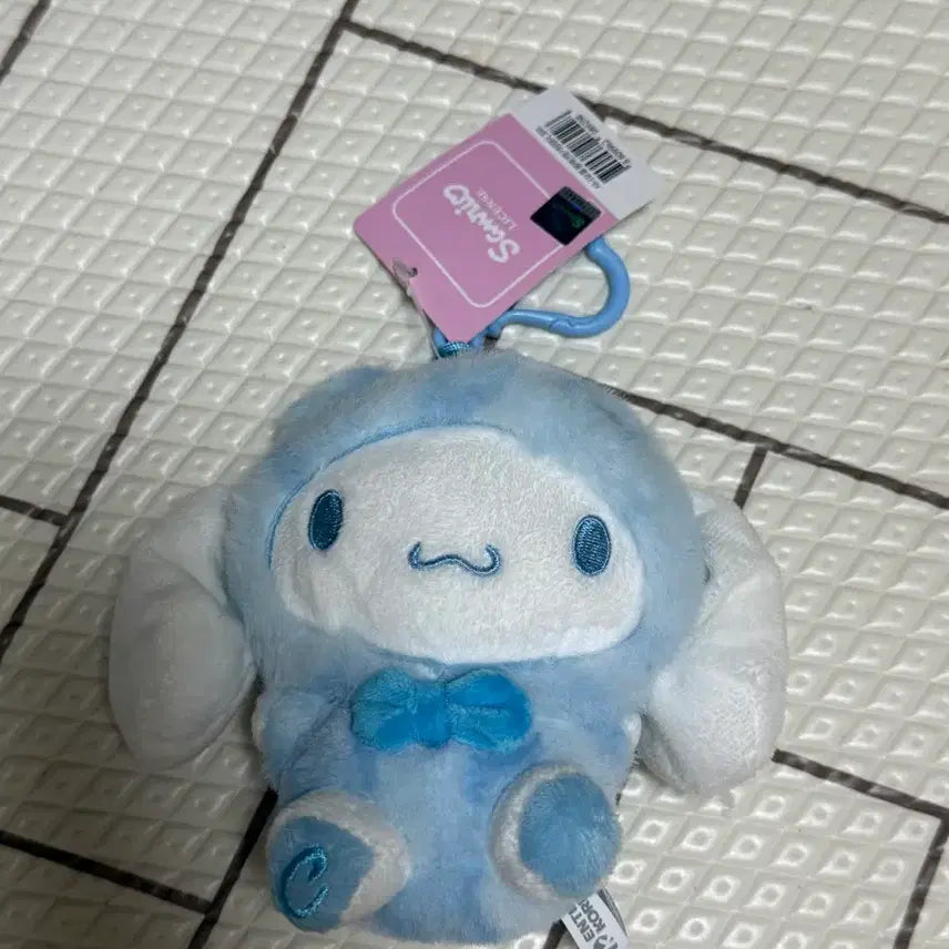 [BUNJANG] Sanrio Cinnamoroll Plush Keychain / 산리오 시나모롤 인형 키링