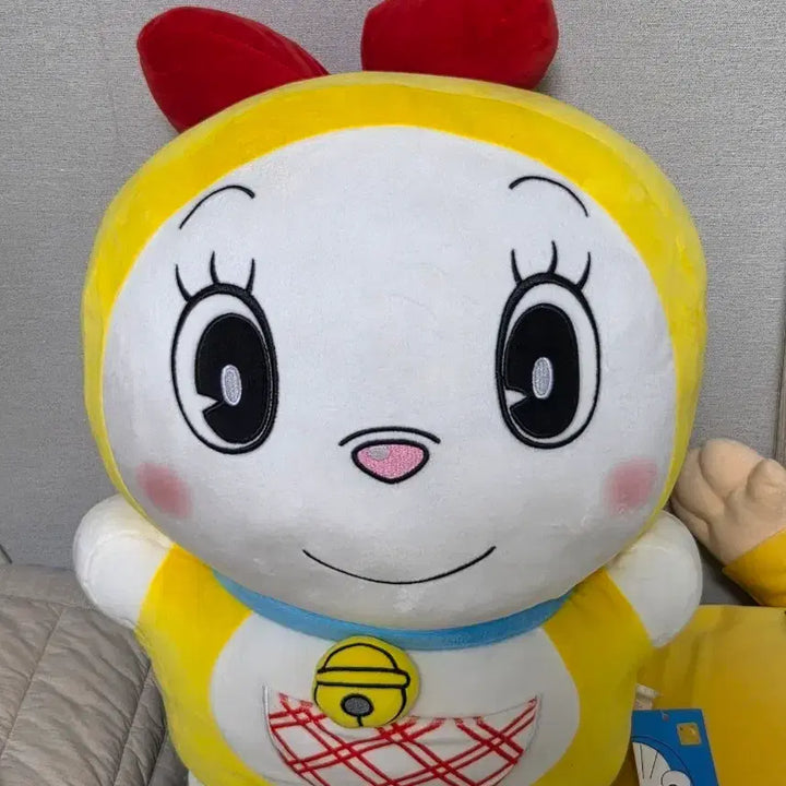 [BUNJANG] Doraemon Dorami Large Plush Cushion / 도라에몽) 빅도라미 애착쿠션 모찌인형