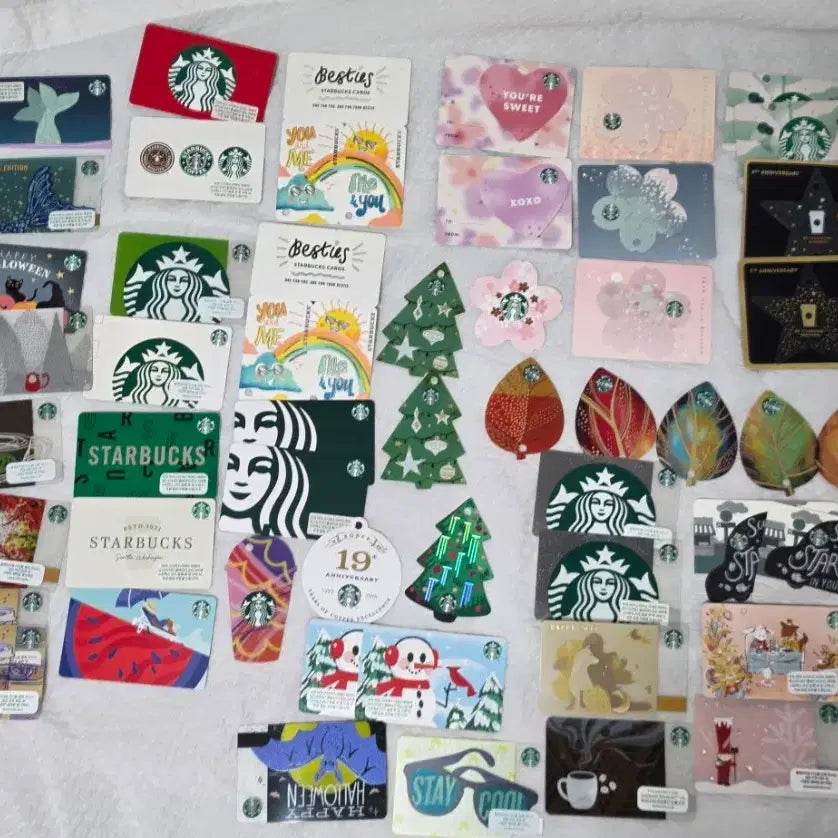 [BUNJANG] Starbucks Card Collection (50 pcs, incl. Hunminjeongeum) / [다이컷/훈민정음 포함] 스타벅스 카드 50장 일괄
