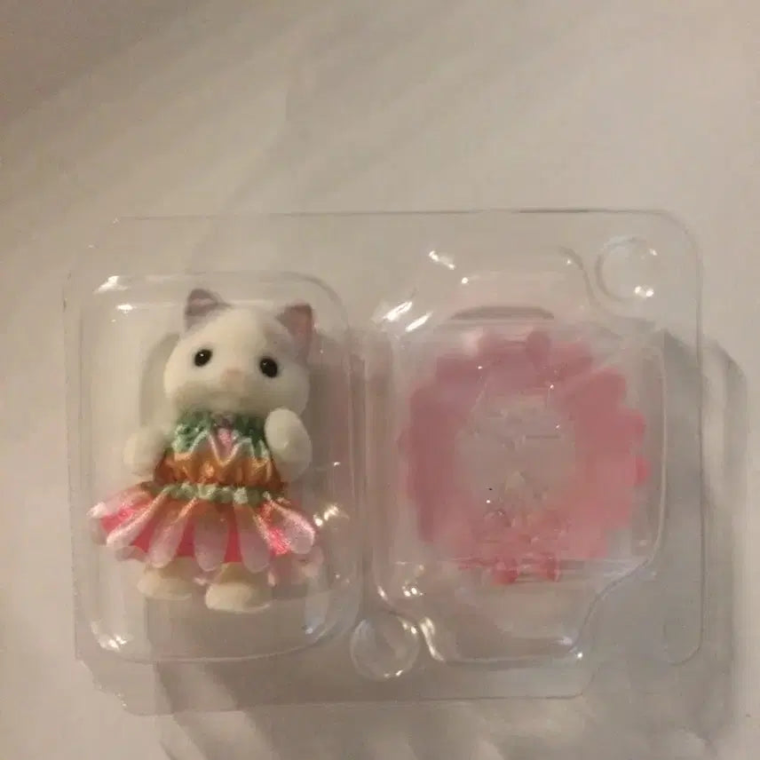 [BUNJANG] Sylvanian Families Fairy Forest Blind Bag Latte Cat / 실바니안 요정의 숲 블라인드백 라떼 고양이