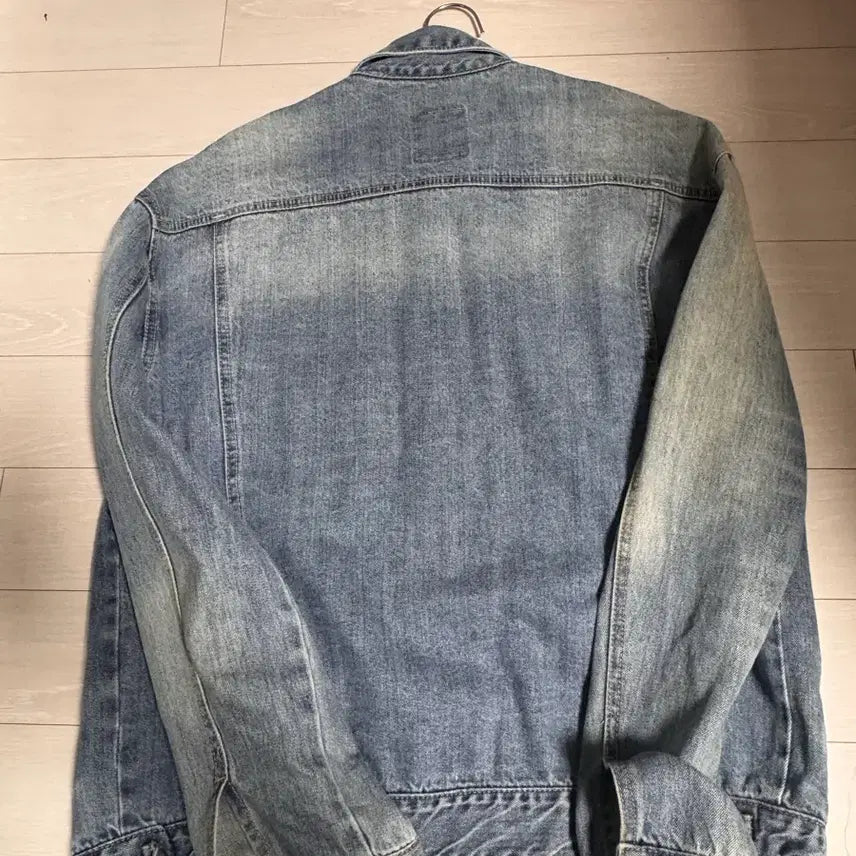[BUNJANG] G-Dragon 8 Seconds Blue Trucker Jacket / 지드래곤 청트러커