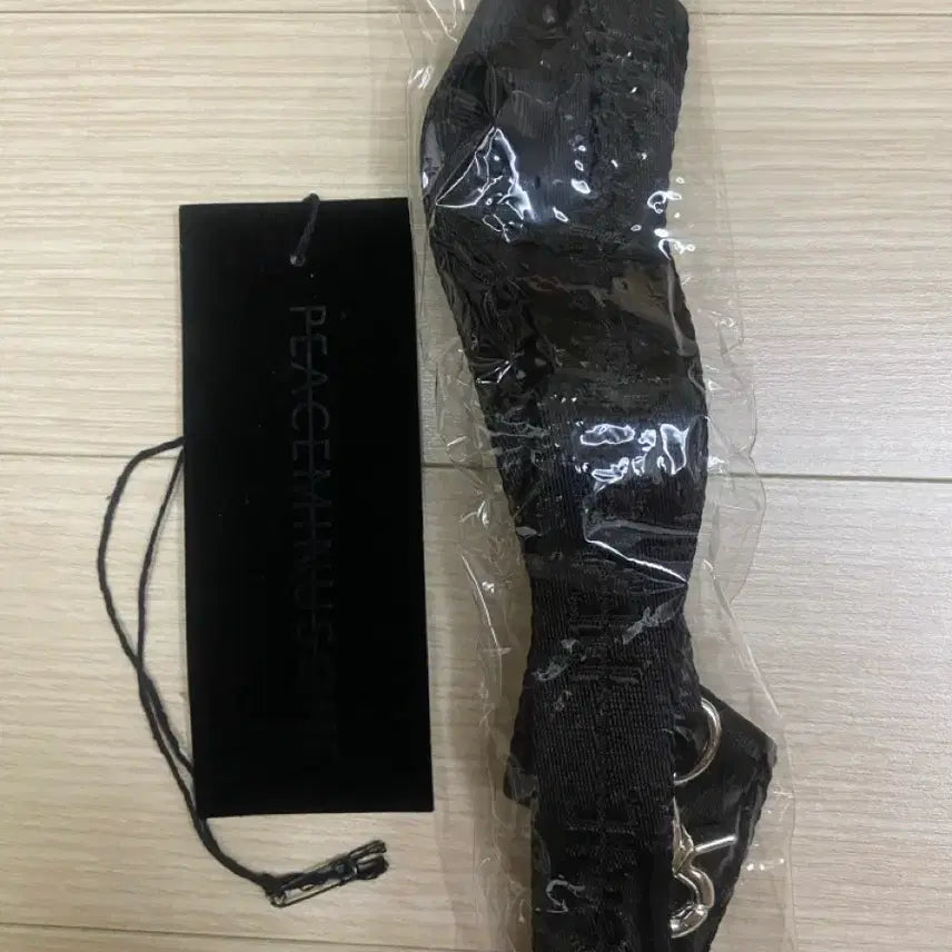 [BUNJANG] Peaceminusone Lanyard New / 피마원 랜야드 새상품