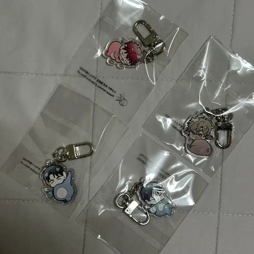 [BUNJANG] 1Room Assistant Acrylic Keyring (Bundle Set) - Sealed / 미개봉) 원룸조교님 아크릴 키링 (일괄!)