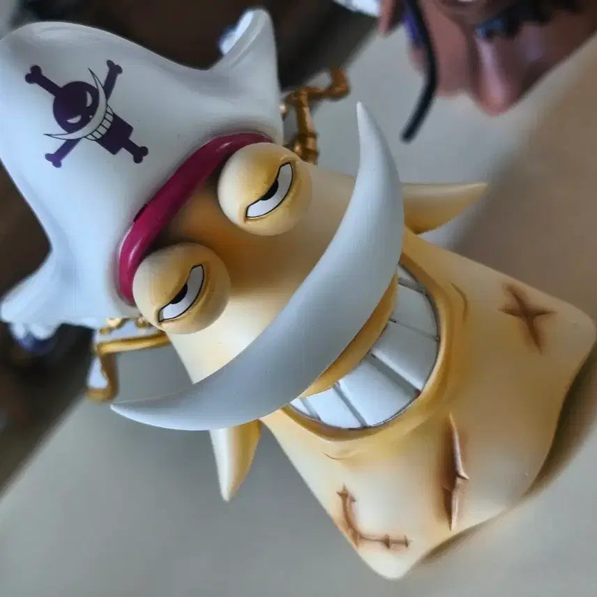 [BUNJANG] One Piece Whitebeard Den Den Mushi Resin Figure / 박스O 흰수염 전보벌레 레진 원피스 피규어