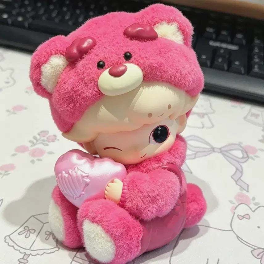 [BUNJANG] Pop Mart Dimoo World x Pixar Series Lotso Strawberry Bear Figure (Sealed) / 미개봉 팝마트 디무 월드 X 픽사 시리즈 lotso 딸기곰