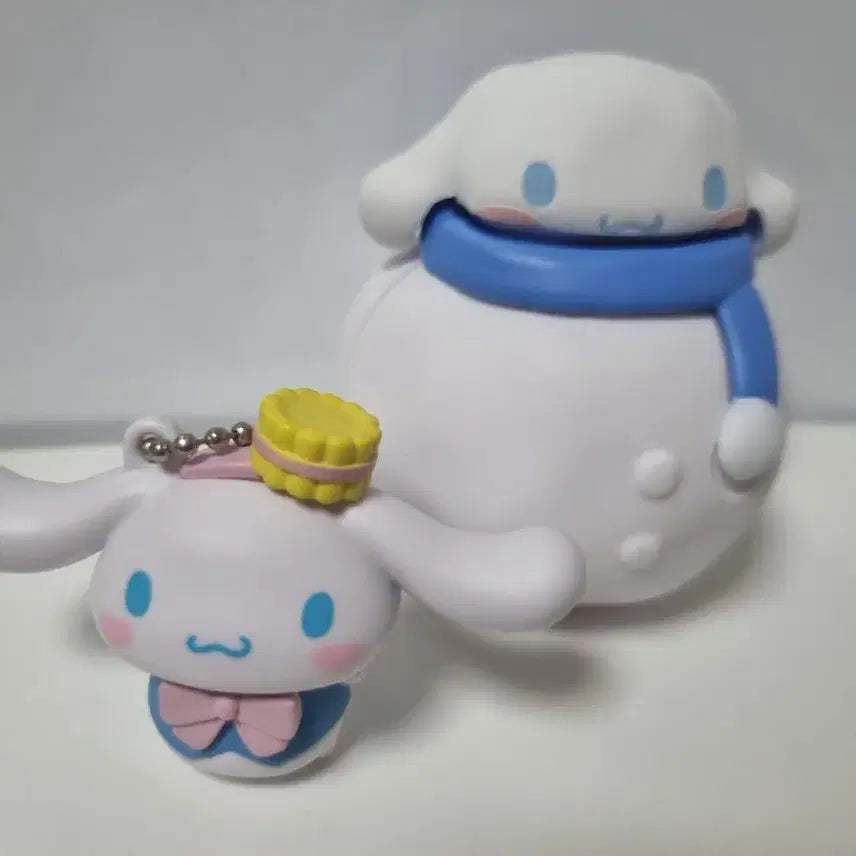 [BUNJANG] Cinnamoroll Figure and Keychain Set / 시나모롤 키링  피규어 세트