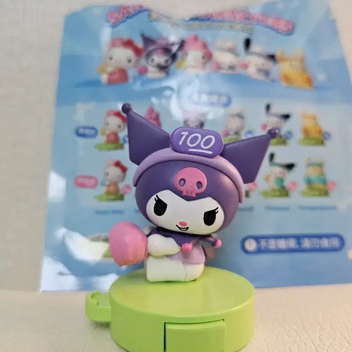 [BUNJANG] Sanrio Kuromi Cheerleader Figure / 산리오 쿠로미 응원단 피규어