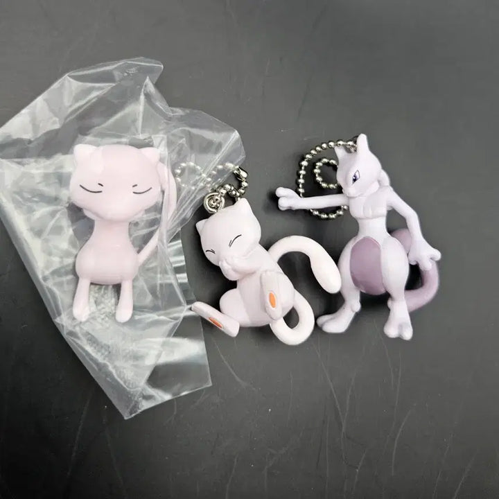 [BUNJANG] Mew &amp; Mewtwo Figure Set / 포켓몬스터 뮤,뮤츠 피규어
