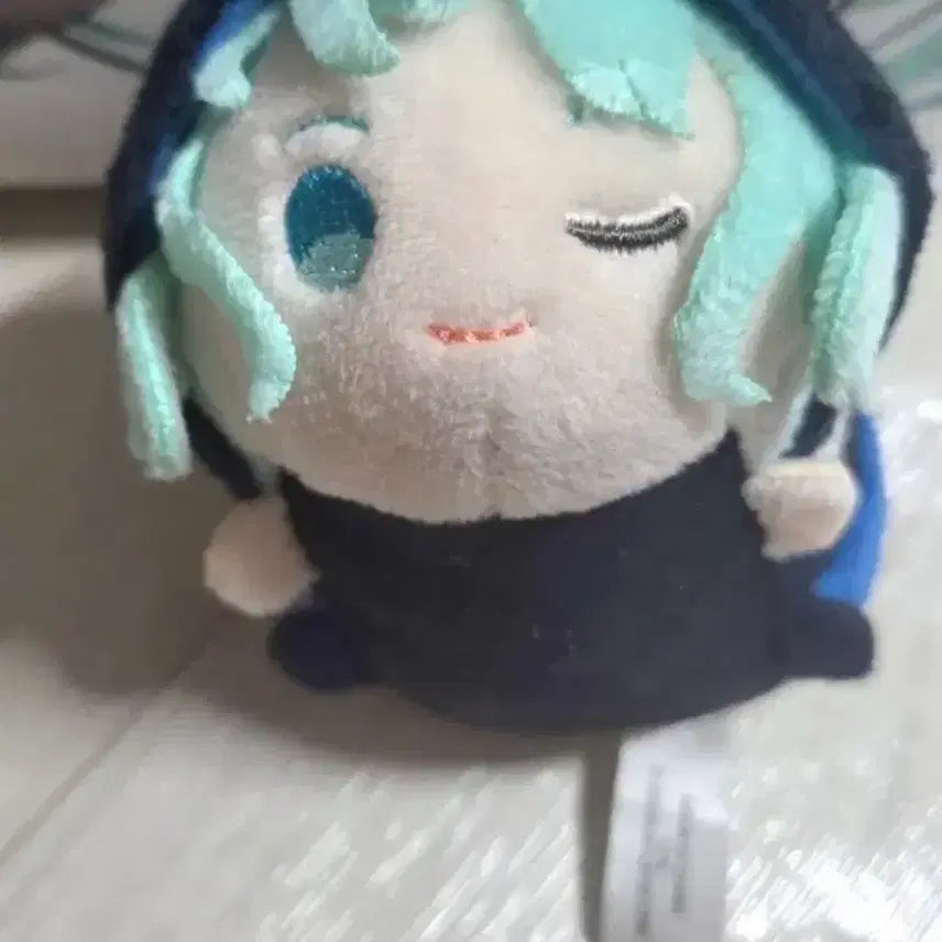 [BUNJANG] Hatsune Miku Labubu Chinese Plush Apple Version / 하츠네미쿠 라부부 중국 인형 누이 사과버전+비배스 미쿠인형
