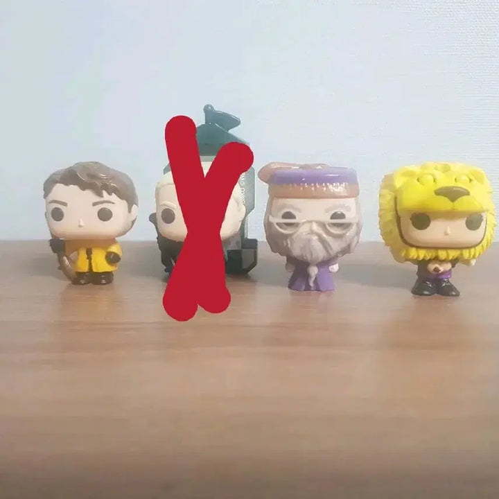 [BUNJANG] Kinder Joy Harry Potter Series Figurines (4 Types) / 킨더조이 해리포터