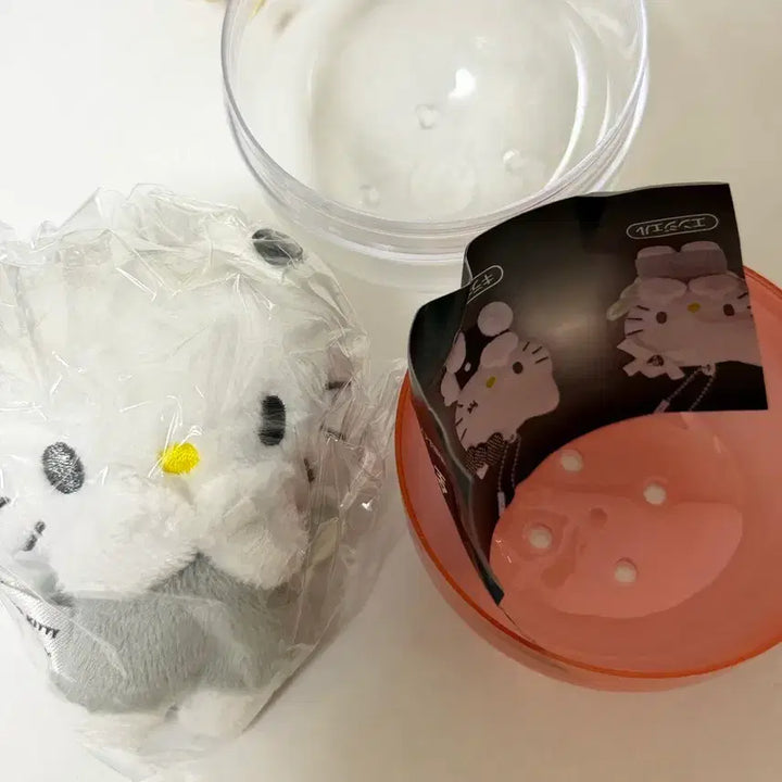 [BUNJANG] Hello Kitty Nuigurumi Doll Gacha Keyring Black Kitty Balletcore Angel / 헬로키티 누이 인형 가챠 키링 블랙키티 발레코어 엔젤
