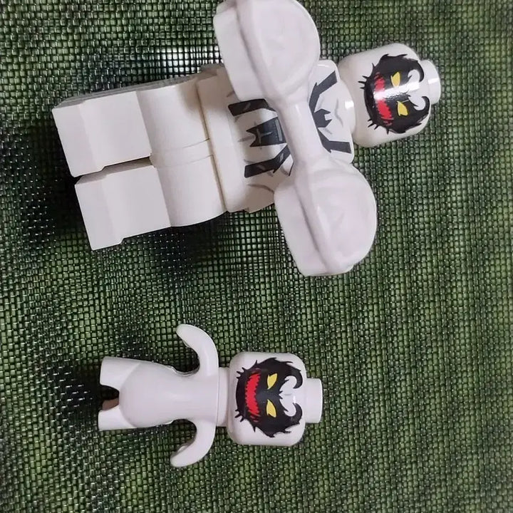 [BUNJANG] LEGO Minifigure Anti-Venom (2 Types) / 레고 미니피규어 안티 베놈 2종