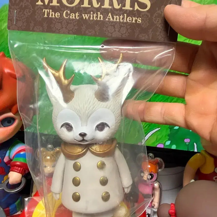 [BUNJANG] Hinata Kaori Moris Sofubi White Gold / 히나타 카오리 모리스 소프비 화이트 골드