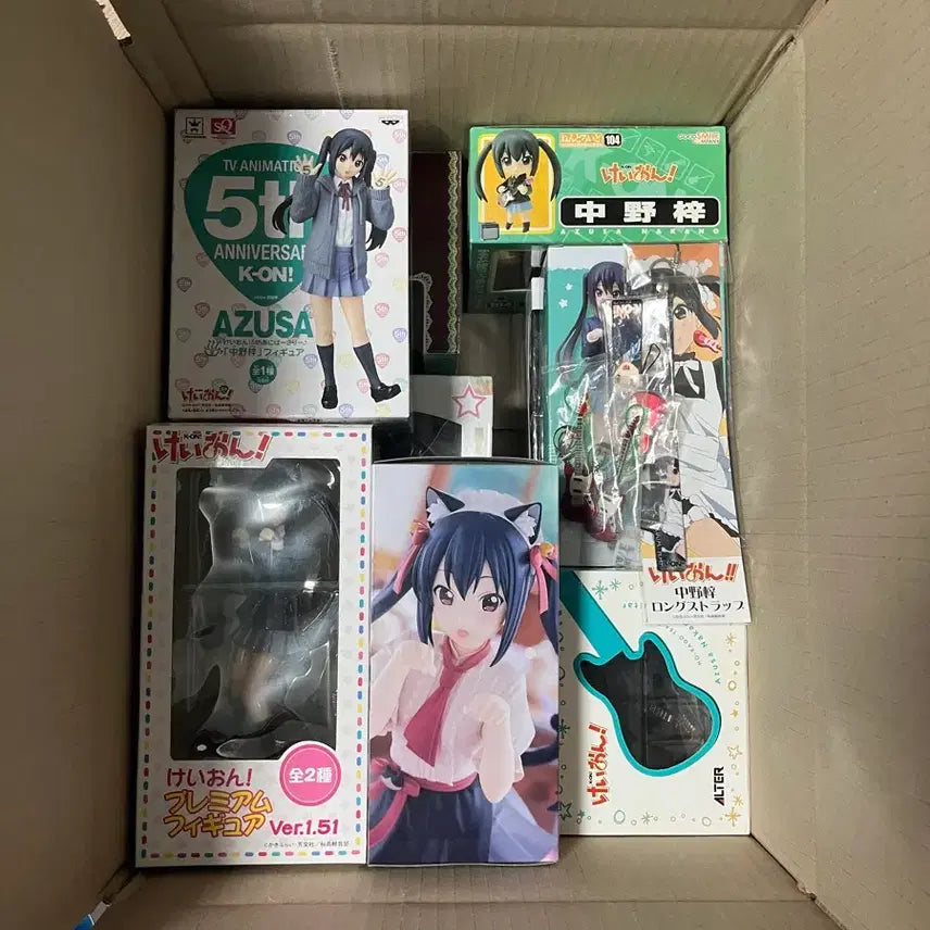[BUNJANG] K-On! Azusa Nakano Bundle Figure Set / 케이온 아즈사 피규어 일괄 처분