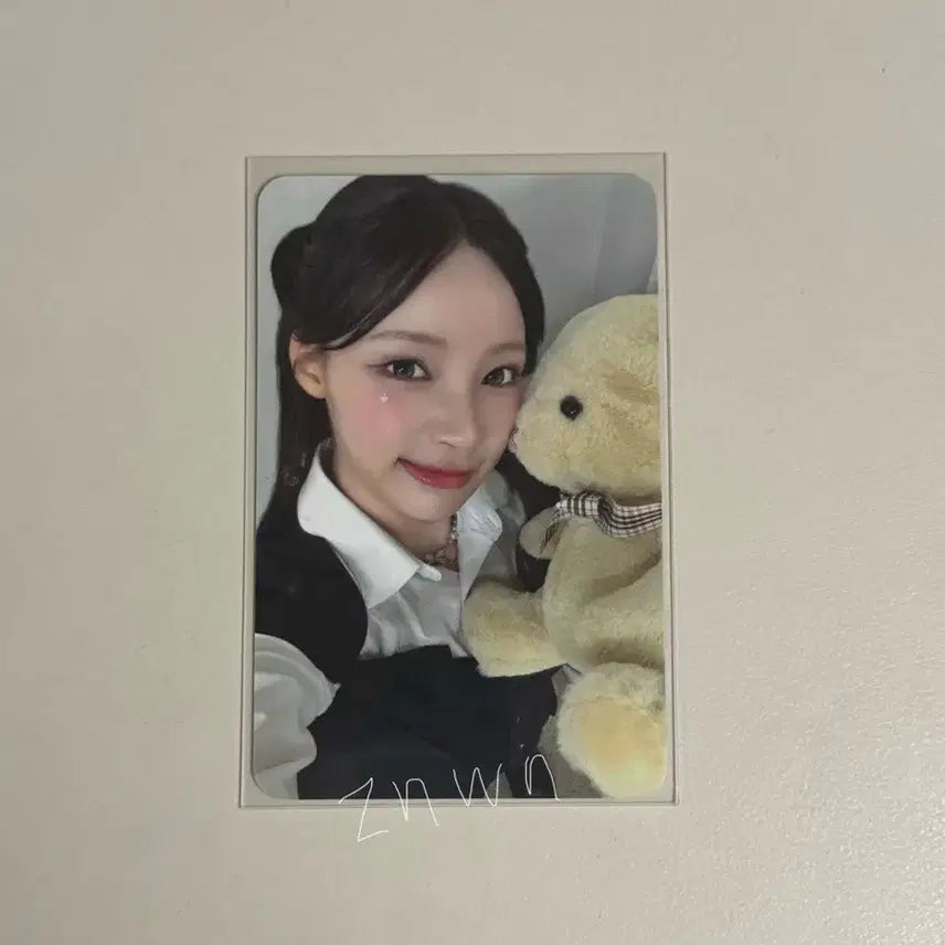 [BUNJANG] RESCENE Wonii Withmu Bear Doll Lip Balm POB Photocard / 리센느 원이 위드뮤 곰인형 립밤 미공포 포토카드 포카 판매