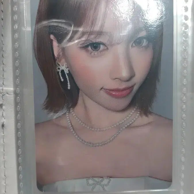 [BUNJANG] Lisence Lip Bomb Balm Ver. May Photocard / 리센느 Lip bomb balm.ver 메이 포카
