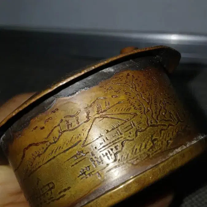 [BUNJANG] Mongolian Tent Shaped Inkstone (Brass) / 몽골텐트모양의연적(동)