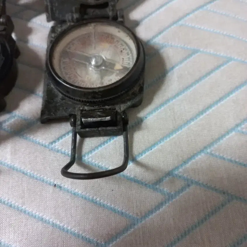 [BUNJANG] Vintage Compass / 나침반