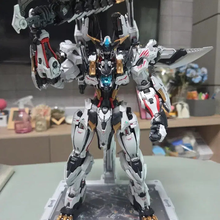 [BUNJANG] Fenrir Model Kit (Panel Lined, Decaled, Full Box) / 무한신성 펜리르 완성품(먹선, 데칼,풀박)