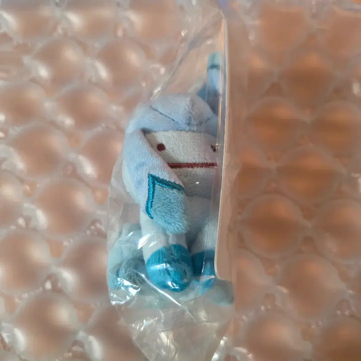 [BUNJANG] Pokemon Center Glaceon Metamon Transformation Doll Keychain / 포케센 포켓몬스터 글레이시아 메타몽 변신 인형 키링