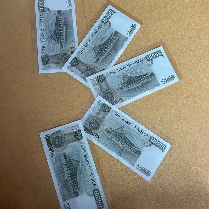 [BUNJANG] 4th Series 10,000 Won Banknotes (Bundle Set) - Uncirculated / (일괄) 4차만원 미사용