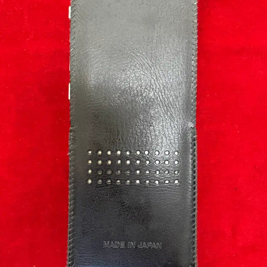 [BUNJANG] Sony Micro Cassette Recorder M-203 with Original Leather Case / [빈티지/수집용] 소니 마이크로 카세트 레코더 M-203 (오리지널 가죽케이스 포함)