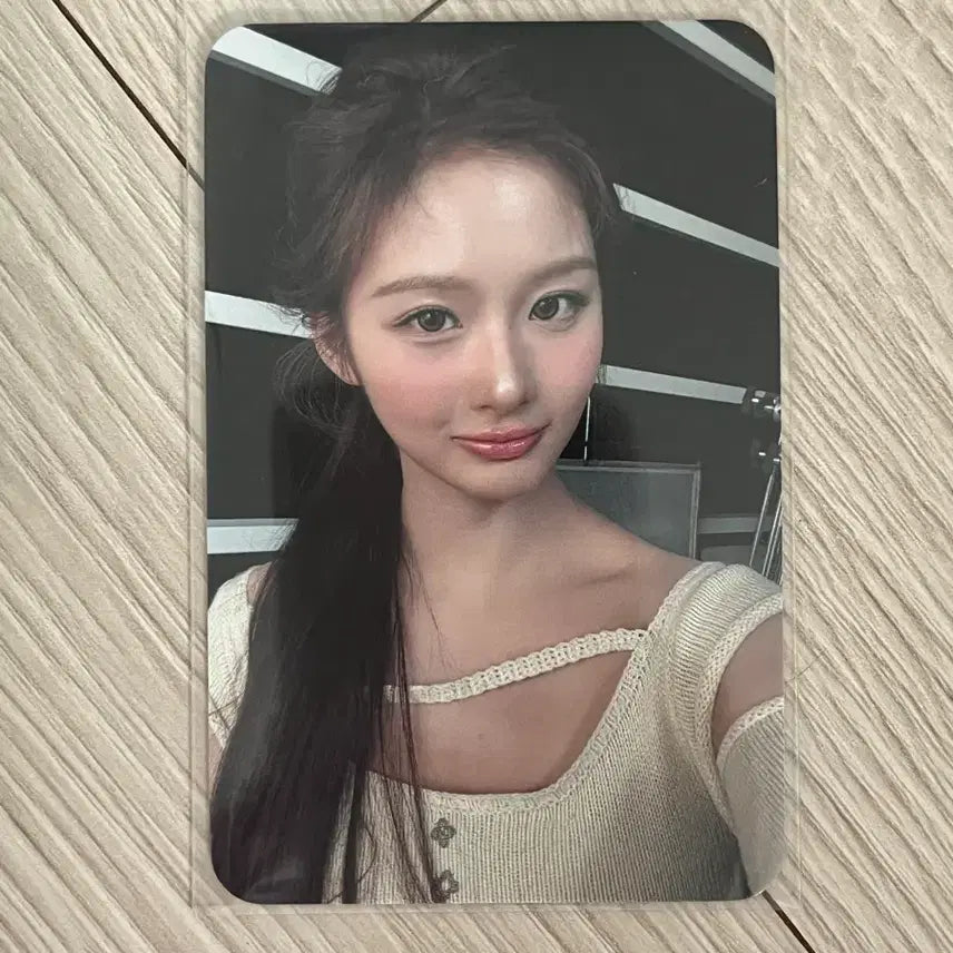 [BUNJANG] NMIXX HERRANADE SerenaDe Aladdin POB Seolyoon Photocard / 엔믹스 헤레나데 헤비 세레나데 알라딘 특전 포카 설윤