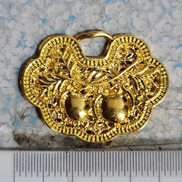 [BUNJANG] Gilt Bronze Buddha Statue - Amitabha Buddha / ㅎ193.금동.불교.해탈.부처님.호신불.괴불.불상.관세음.비로자나불.금화.은화