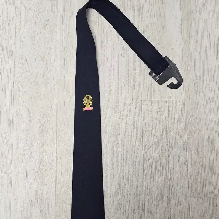 [BUNJANG] Chulalongkorn University Tie / 태국 쭐랄롱꼰 대학교 넥타이