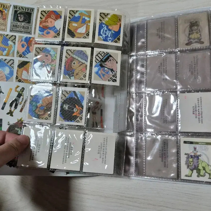 [BUNJANG] Shani One Piece Bouncing Sticker Sticker Book Bundle Set / 원피스빵 띠부띠부씰 북 씰북 스티커 샤니 일괄